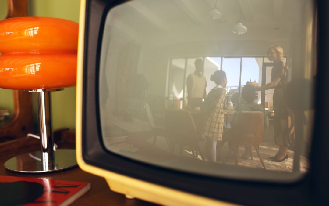 The World on a Small Screen: How the TV Changed Family Life